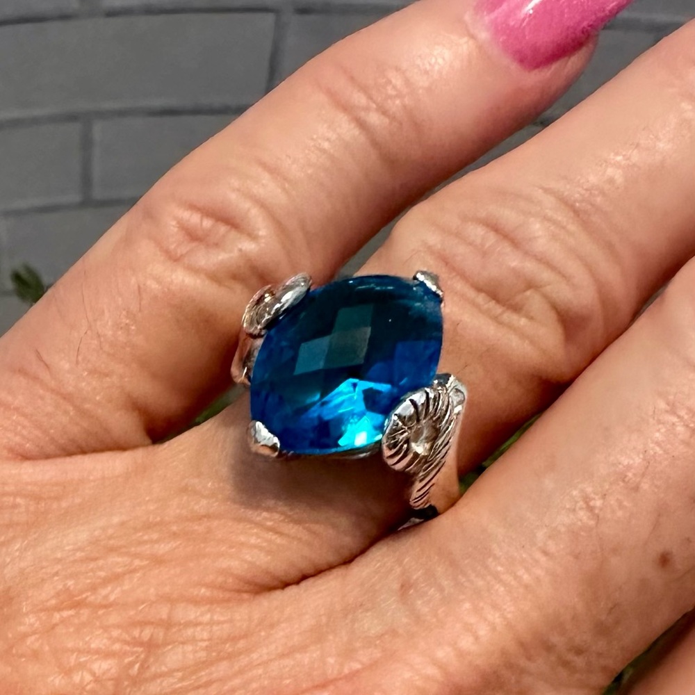 Blue Topaz ring